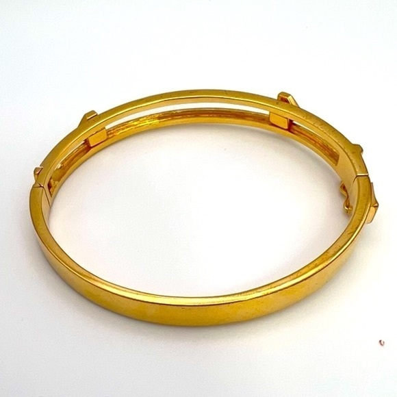 Stella and Dot Keepsake Slider Charm Bangle - Gold - Picture 8 of 12